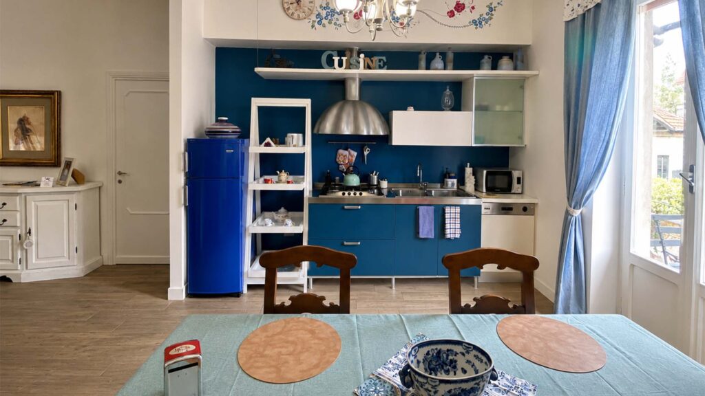 industrial chic house_0004_Atmosfera d'Arte - cucina
